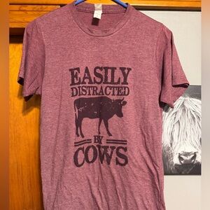 Gildan Maroon Cow Graphic T-Shirt
